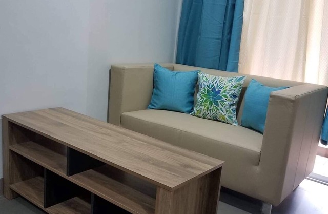 Located near City Proper and Public market.