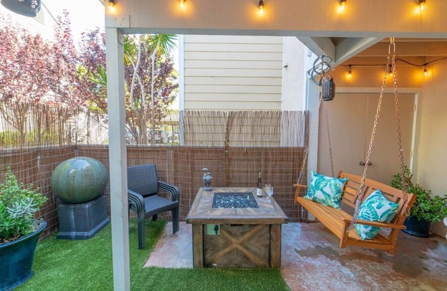 Location, location, location, just steps to Strands beach, enjoy awe-inspiring sunsets overlooking one of the most picturesque coastlines in Dana Point.