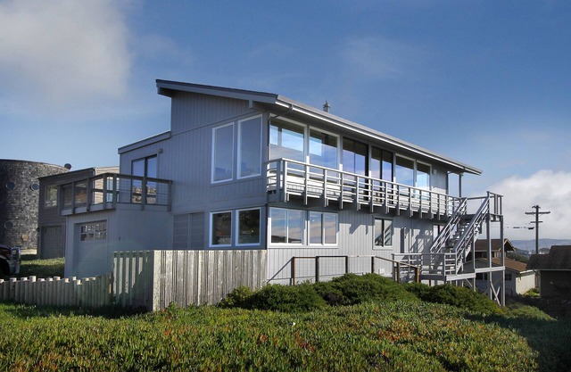 Location Location ! Steps from the Beach