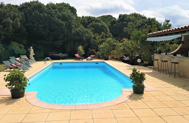 Location villa - 15 mn de Carcassonne - Swimming pool