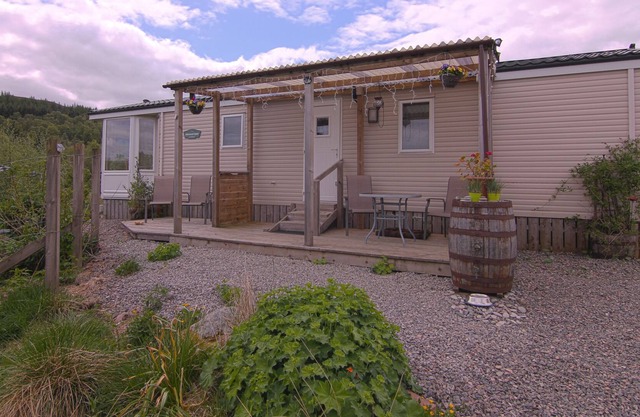 Loch Ness Mountain Retreat, walk, cycle, swim, sail, explore, rest, relax, enjoy