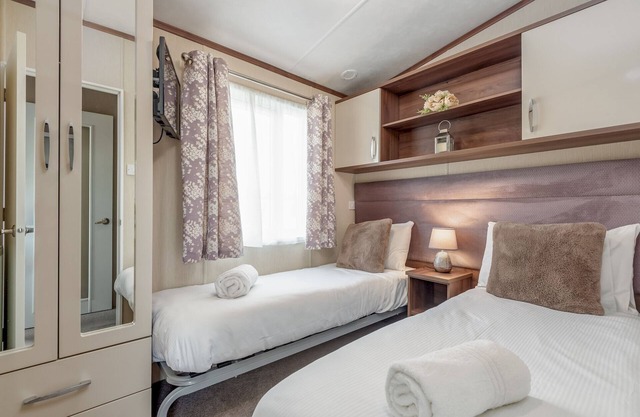 Lodge No 39 | Stewart's Resort Cameron