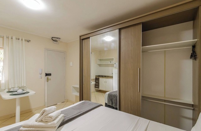 Loft com Wi-fi e Smart TV Pr Ximo ao Aeroporto