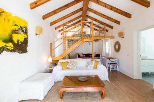 Loft de DISEÑO con piscina cerca de la playa