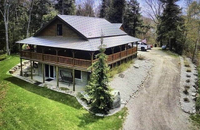 Log Home Located on Lake Muskallonge