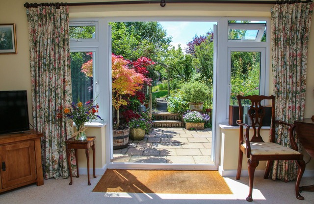 London Road Guest Accommodation