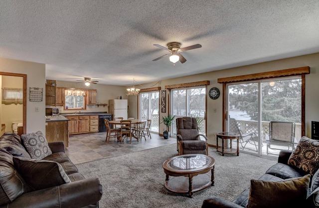 Long Lake View on chain of lakes w/dock; supper clubs/bars in walking distance