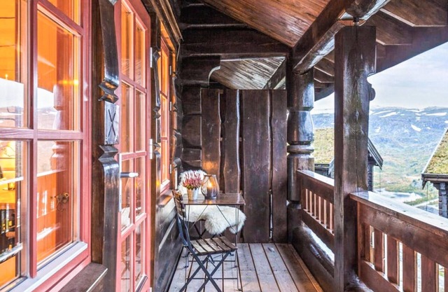 Look forward to a relaxing vacation close to nature in this cozy vacation apartment.