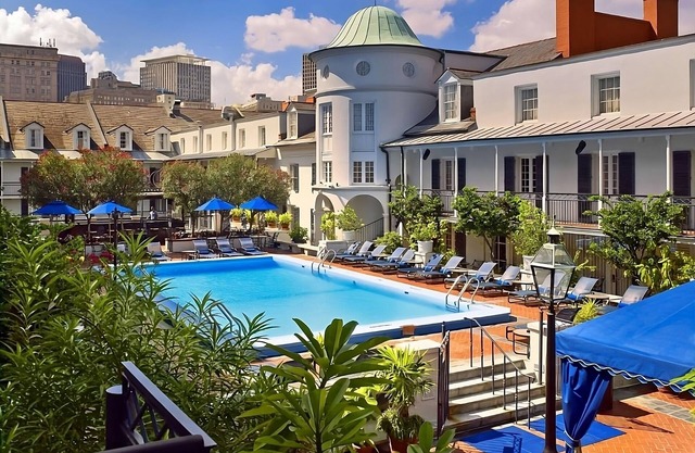 Look No Further! Swimming Pool, Evening Entertainment, Pets are Welcome!