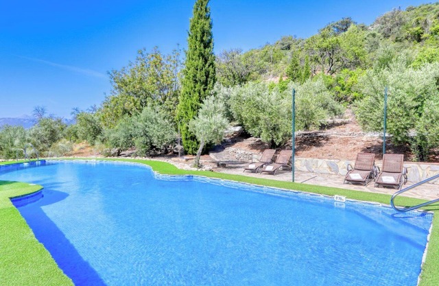 Los Algarrobales - El Paraiso Montecorto by Ruralidays