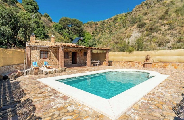 Los Limoneros Álora by Ruralidays