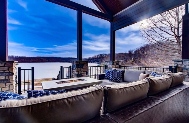 LOTO Pointe | Resort Style | Luxury | Views