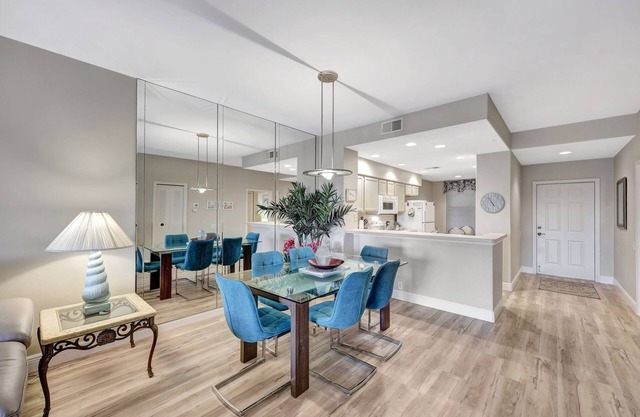 Lotus Leaf at Lexington CC Golf Village