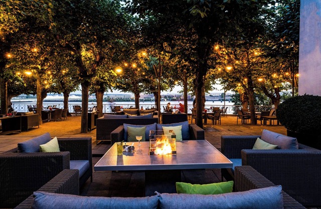 Louis C. Jacob, Hamburg, Autograph Collection