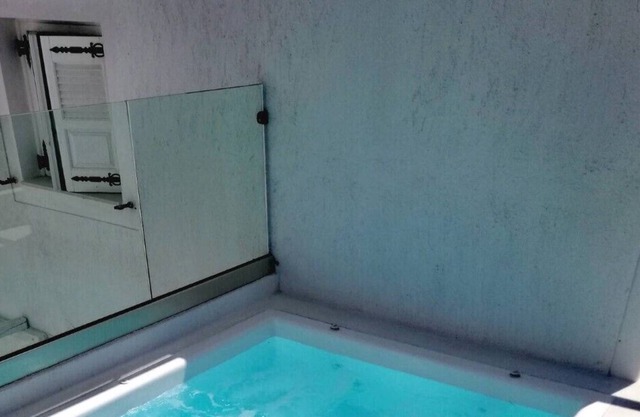 Loukas Emma- Two Bedroom Apartment