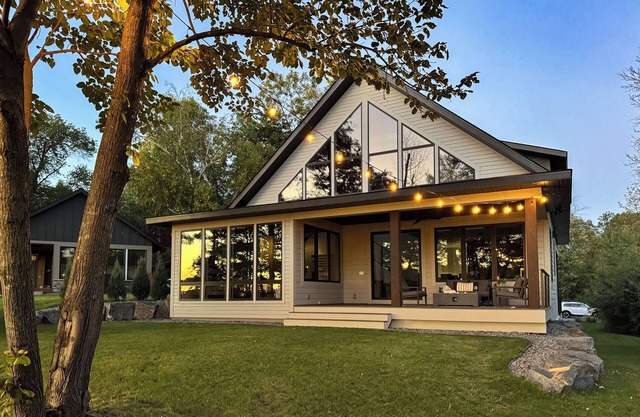 Love Lake Luxury-Modern Retreat in Brainerd- Sleeps 10