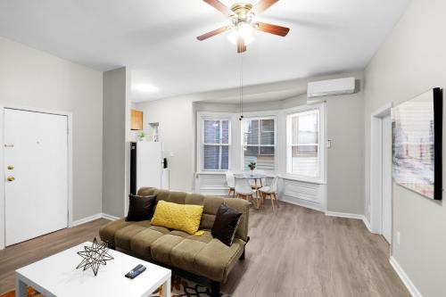 Lovely 2br In Univ City