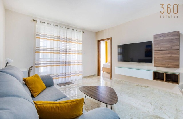 Lovely 3BR with private terrace in Sliema