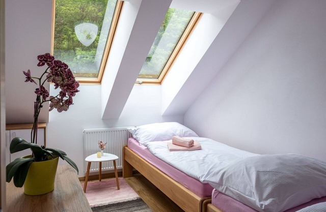 Lovely apartment for 4 guests with WIFI and TV