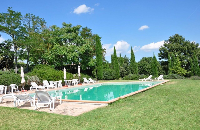 Lovely apartment for 4 guests with pool, WIFI, TV, pets allowed and panoramic view