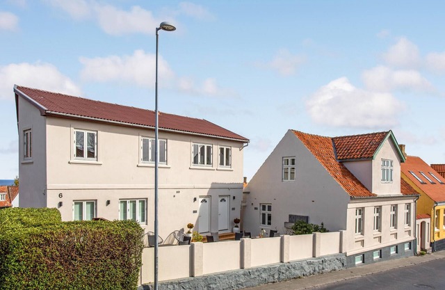 Lovely apartment in Allinge with WiFi