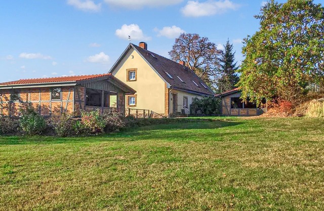 Lovely apartment in Userin with kitchen