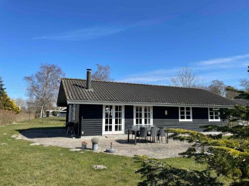 Lovely Cottage With Secluded Garden