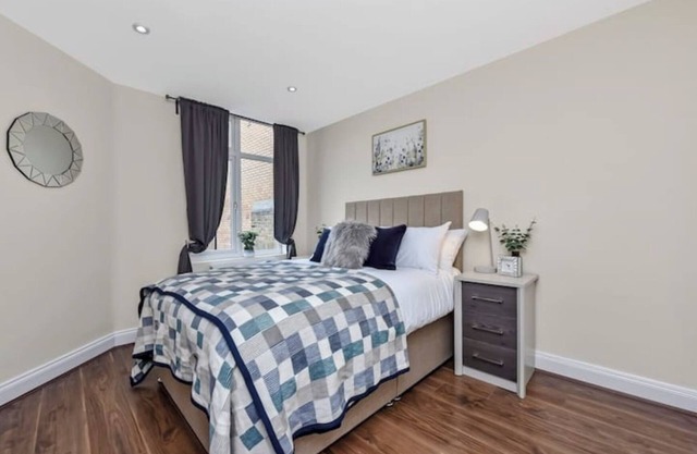 Lovely Family Flat with Excellent Transport Links