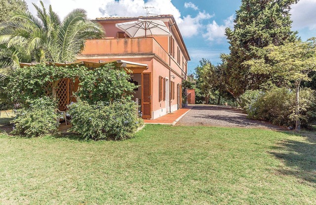 Lovely home in Rosignano Marittimo LI