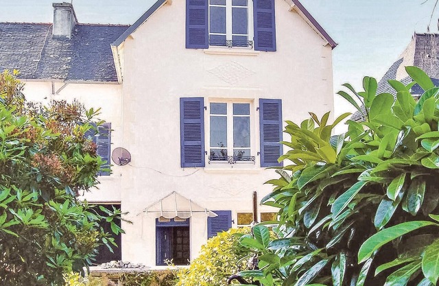 Lovely home in Chateauneuf du Faou