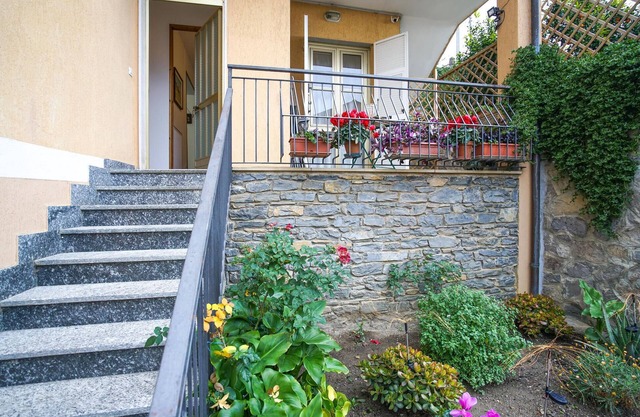 Lovely home in Arnasco with WiFi