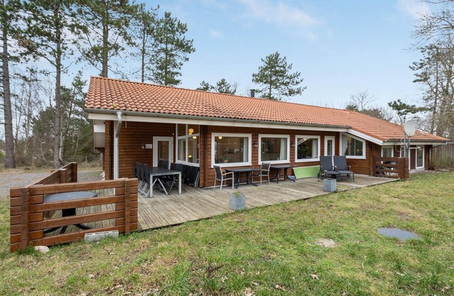 Lovely home in Nykøbing Sj with sauna