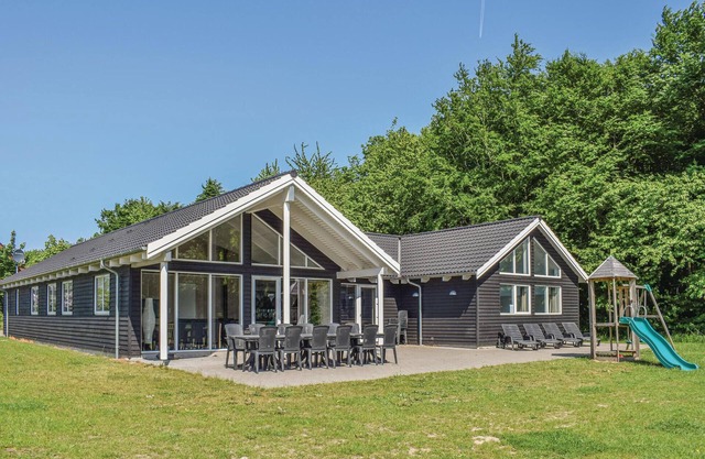 Lovely home in Tranekær with kitchen