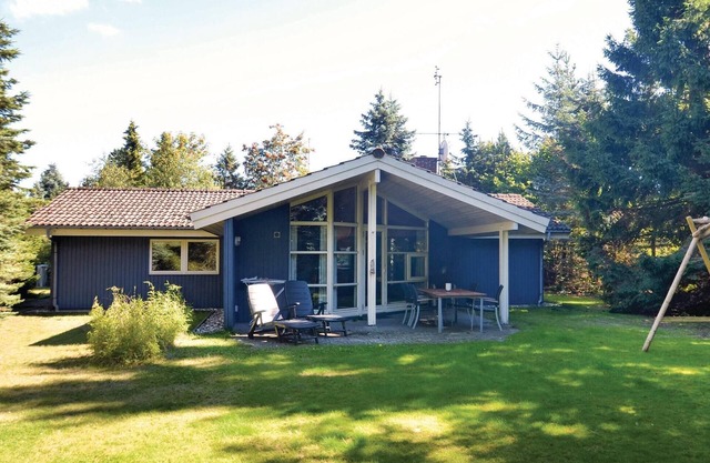 Lovely home in Væggerløse with kitchen