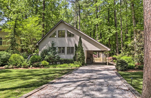 Lovely Ocean Pines House with Loft and Pool Access!