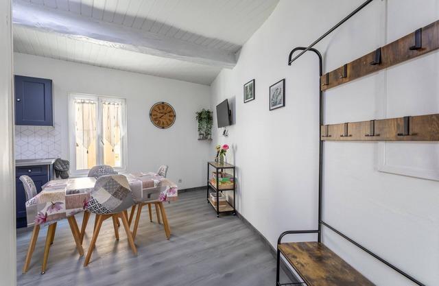 Lovely vacation home Logis du roussillon