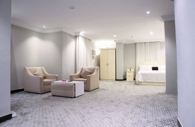 LP28.2 - Studio Apt in AL-Olaya Opp Kingdom Tower