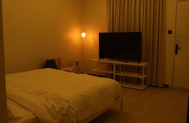 LP36.2 - Snug Studio Near Boulevard World