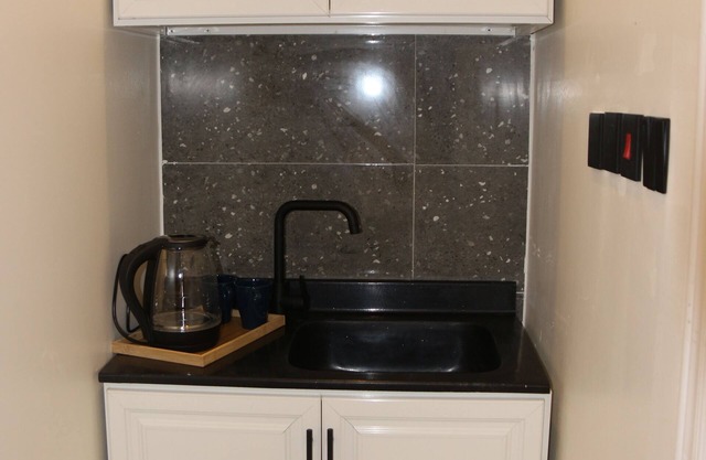 LP36.5 - Classy Studio Apt Near Boulevard World