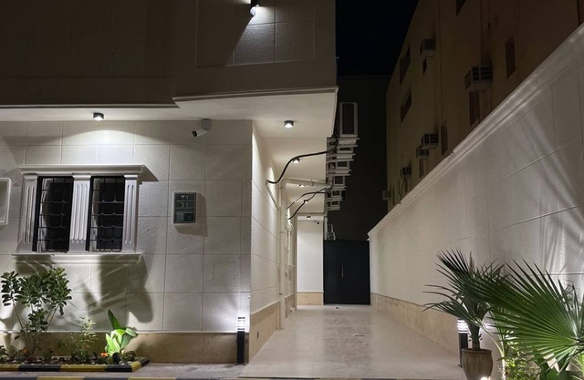 LP62 - Cozy Studio Apartment in Al Aqiq