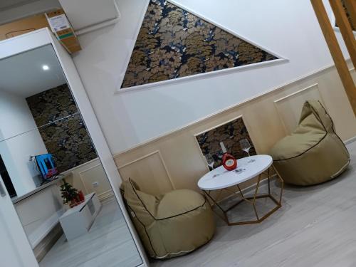 Lumière Lounge