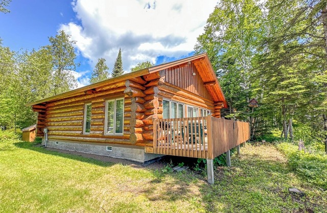 Lutsen Log Cabin 409 - Lusen, Minnesota - Lake Superior