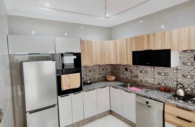 Lux Appartement a Azrou - Lit comfort 70m, WiFi/Netflix