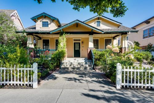 Luxe Bay View Home Near SF, Berkley and Napa Valley