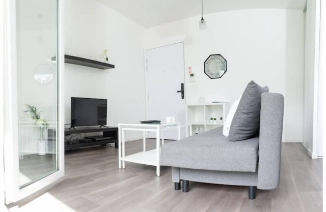 Luxe CDG, free parking, opposite the exhibition center and Le Bourget airport