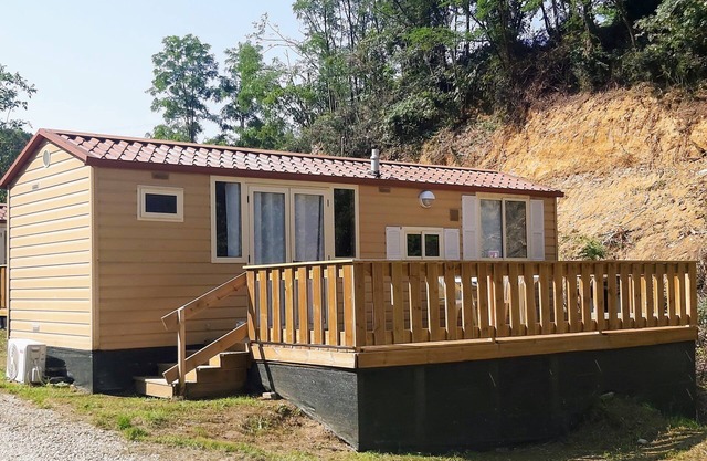 Luxe Ruime Chalet Italië, Toscane, bij Zee, met Wifi en Aircro