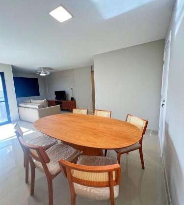 Luxuoso apê recém reformado na Farolândia