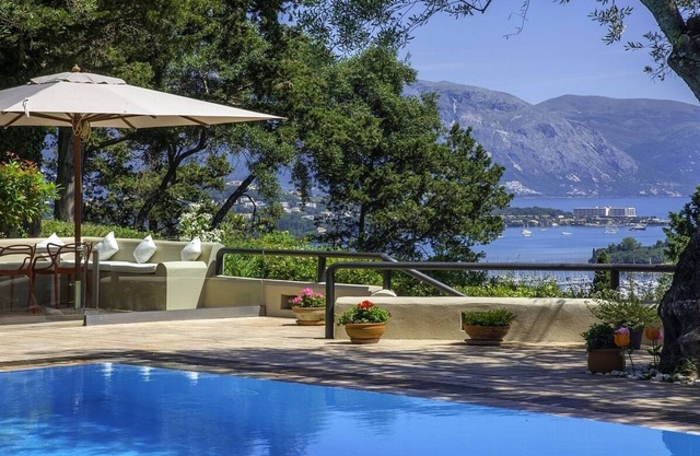 Luxurious 4 Bedroom Villa in an Idyllic Position with Heated Pool and Amazing 180⁰ Sea Views!