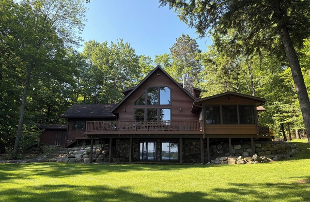 Luxurious 5-Bed, 5-Bath Lakefront Home on Catfish Lake, Eagle River, WI