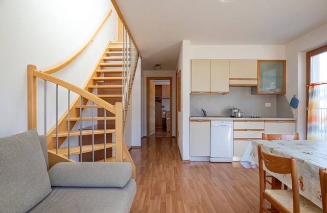 Luxurious Apartment "Durnbrunn 4" with Terrace, Mountain View & Wi-Fi